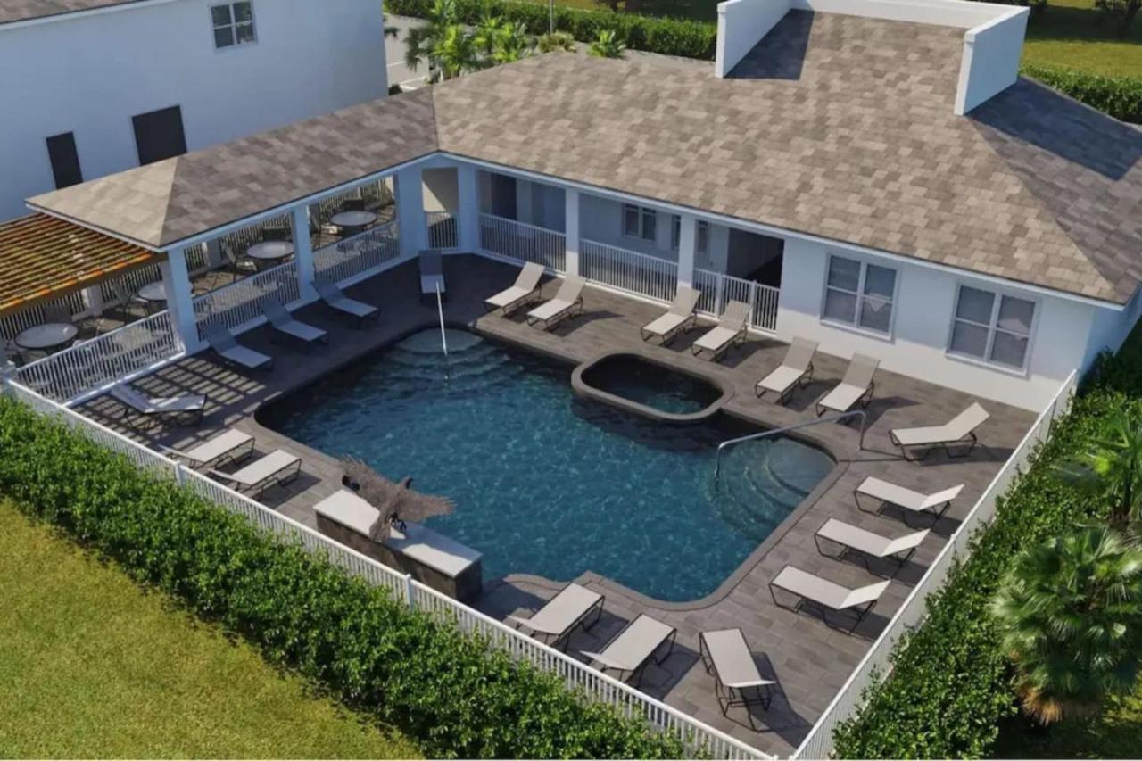 Casa de férias Modern Townhouse Heated Pool 1502r